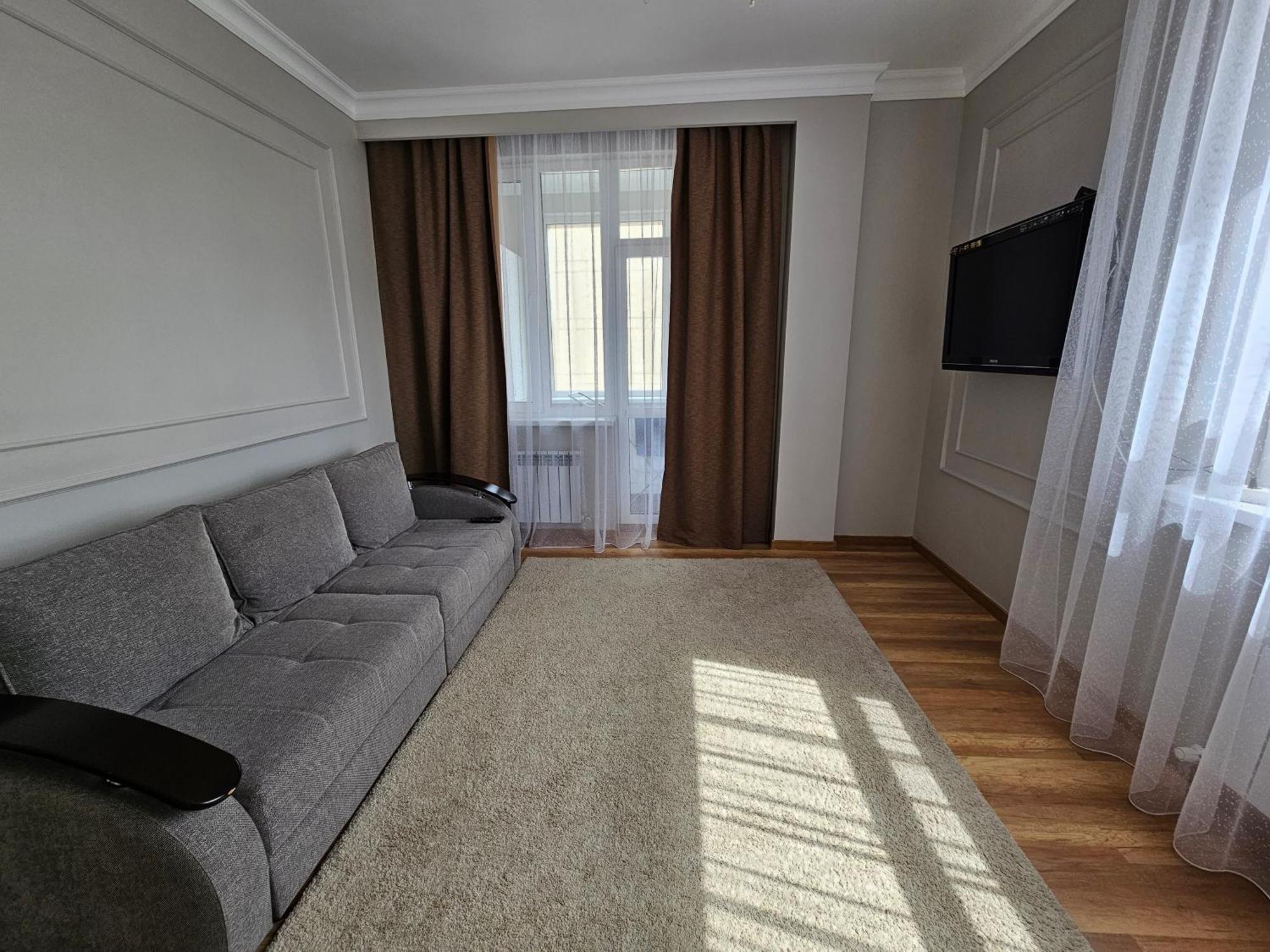 Ernaz Plus Apartments-Expo-Boulevard 130 Nur-Sultan  Exterior photo